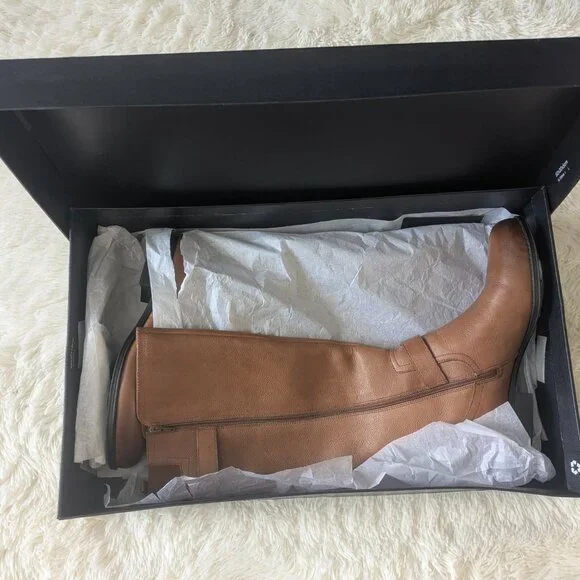 New in box Jean Boots - Picture 2 of 15